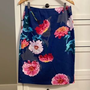 Banana Republic floral pencil skirt